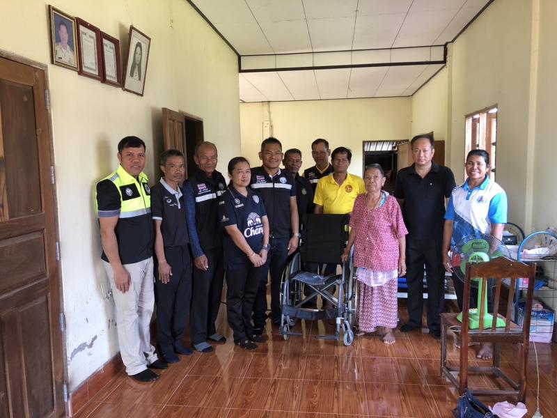 โครงการสนับสนุนรถเข็นให้ผู้ป่วยติดเตียง 